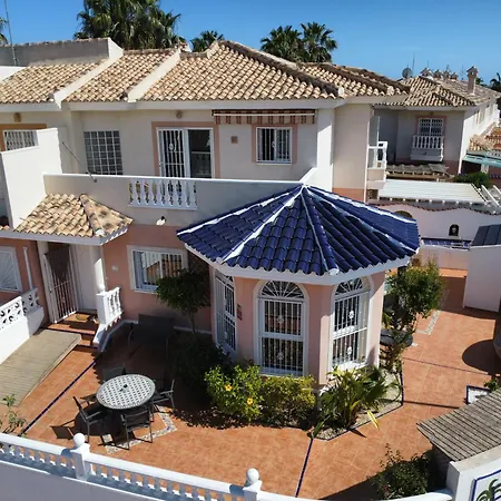 Casa Elena Luxury Family 4-8 Persons