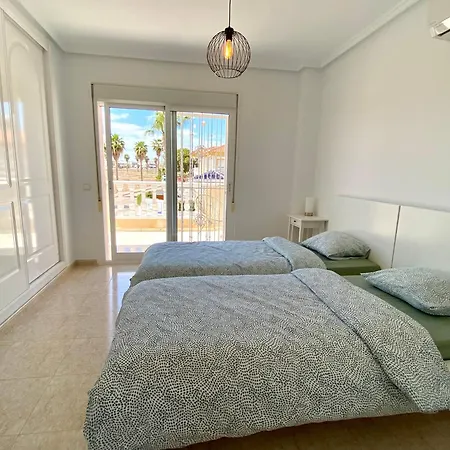 Casa Elena Luxury Family 4-8 Persons